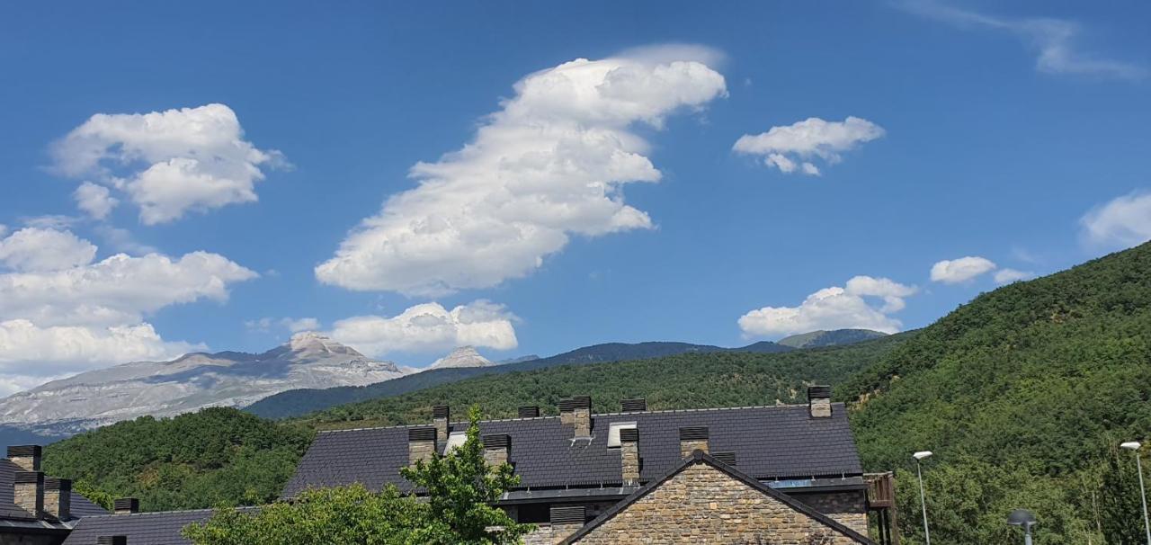 Fabuloso Apartamento Con Vistas A La Montana El Abedul Luga 23 Castiello De Jaca Esterno foto
